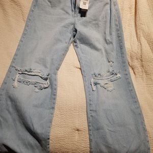 NWT size 8 full leg Stradivarius jeans